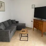 Casa Meme